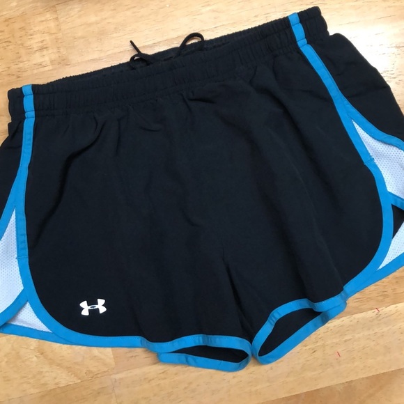 Under armour Ladies Small Black Athletic Shorts - Picture 1 of 8